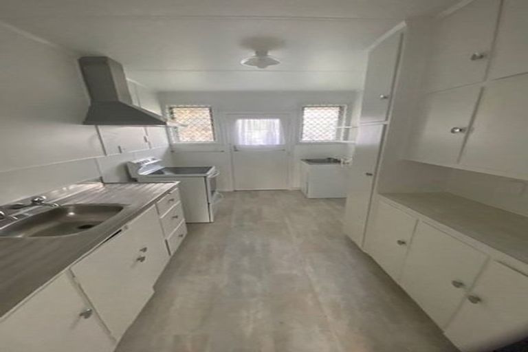 Photo of property in 813 Lyell Street, Akina, Hastings, 4122