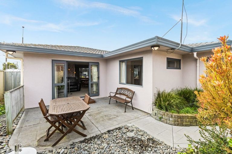 Photo of property in 41a Meeanee Road, Taradale, Napier, 4112