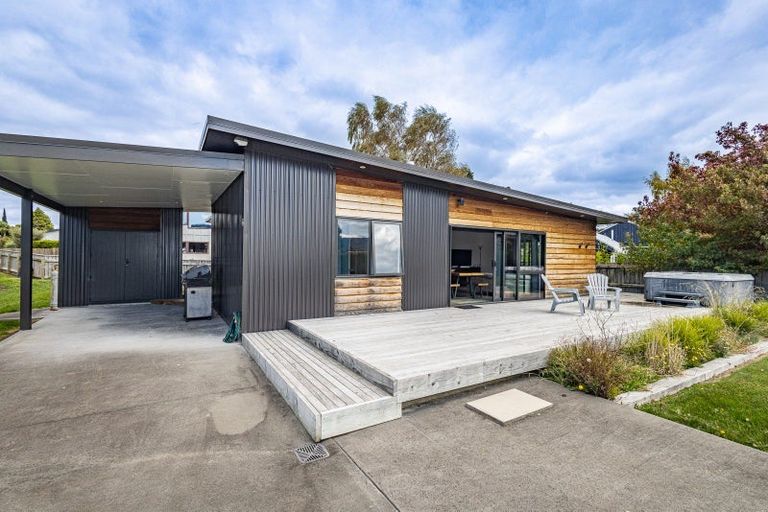 Photo of property in 5 Heartwood Lane, Ohakune, 4625