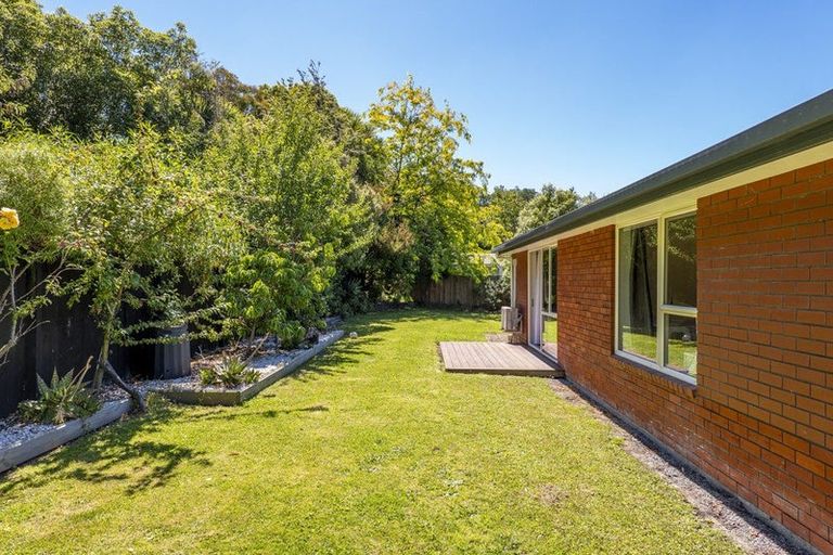 Photo of property in 11 Bishopsworth Street, Hillsborough, Christchurch, 8022