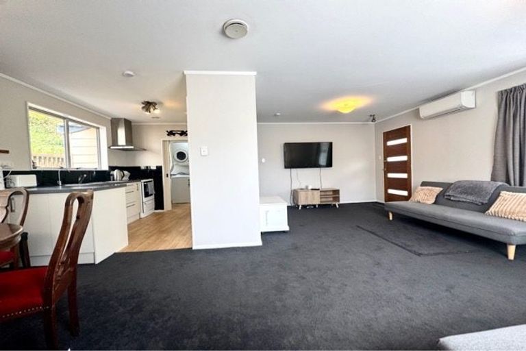 Photo of property in 45 Hazlewood Avenue, Karori, Wellington, 6012