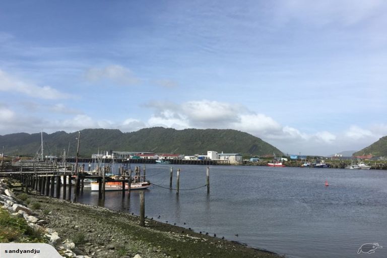 Photo of property in 77 Packers Quay, Blaketown, Greymouth, 7805