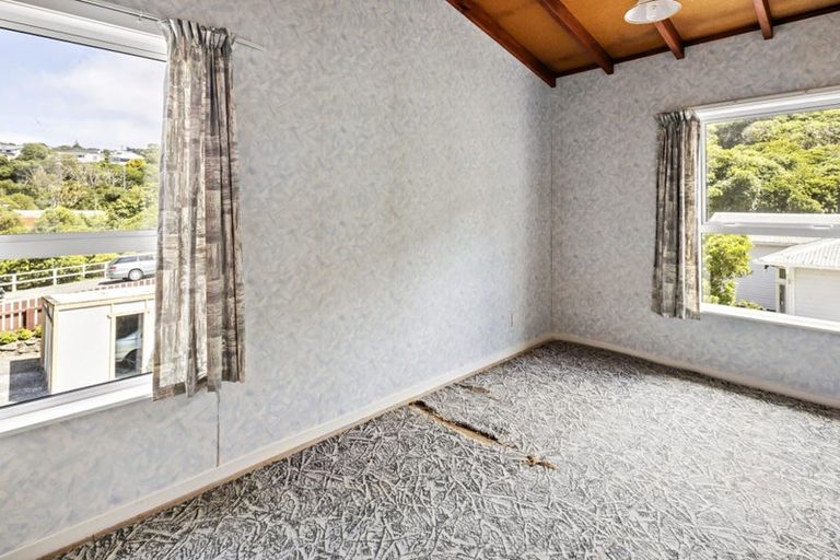 Photo of property in 6 Awarua Street, Ngaio, Wellington, 6035