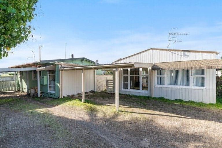 Photo of property in 11c School Road, Tuakau, 2121