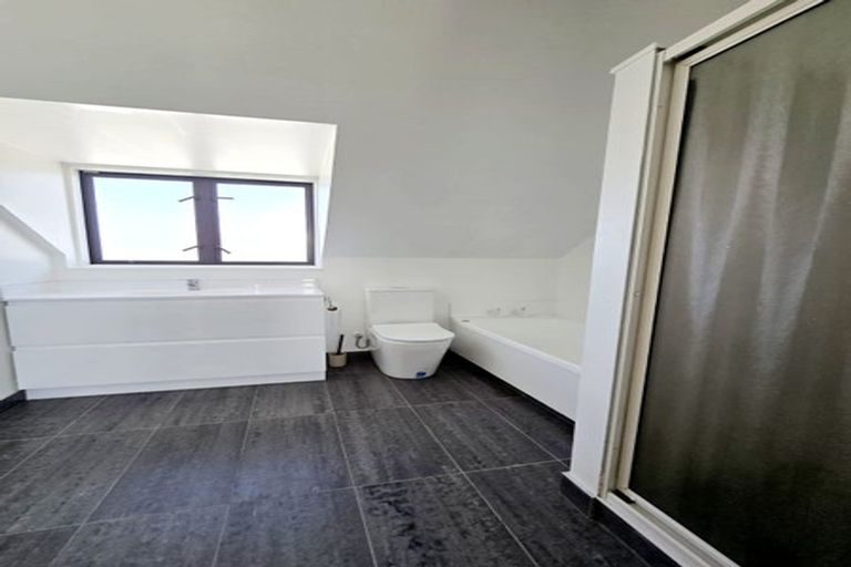 Photo of property in 7/126 Idris Road, Strowan, Christchurch, 8052