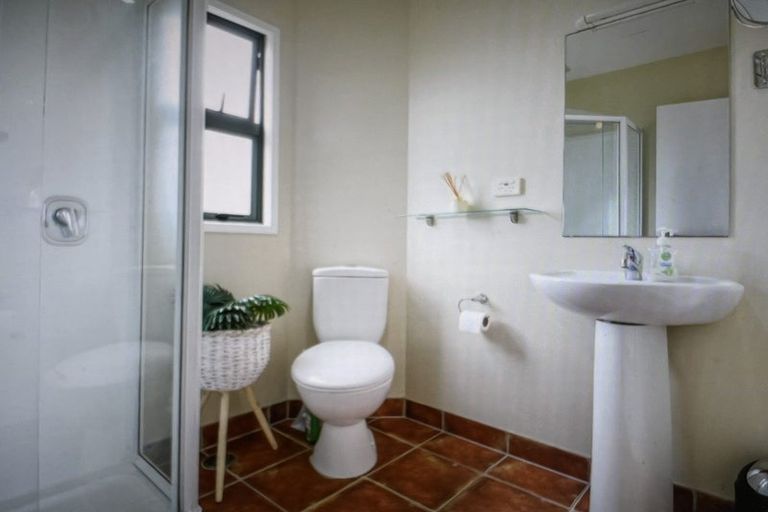 Photo of property in 9 Mt Lebanon Lane, Henderson, Auckland, 0612