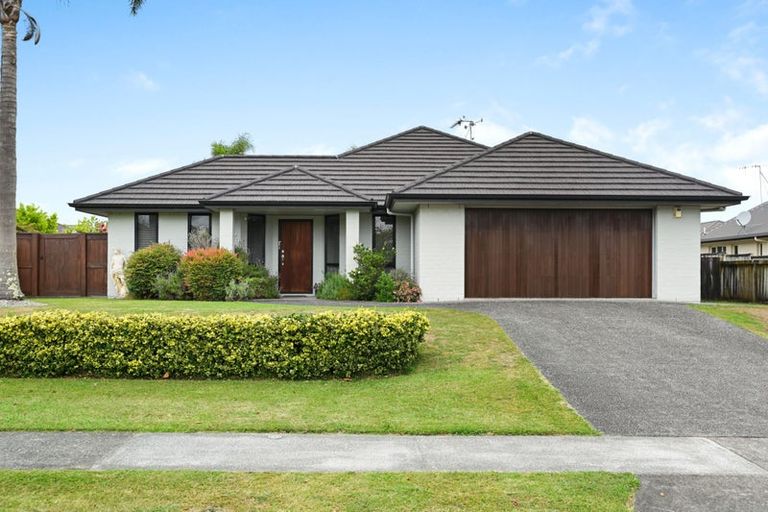 Photo of property in 10 Somerton Drive, Huntington, Hamilton, 3210