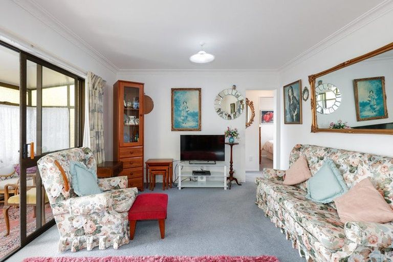 Photo of property in 19 Hakanoa Street, Huntly, 3700