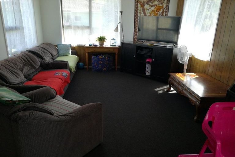 Photo of property in 21 Taka Street, Takanini, 2112