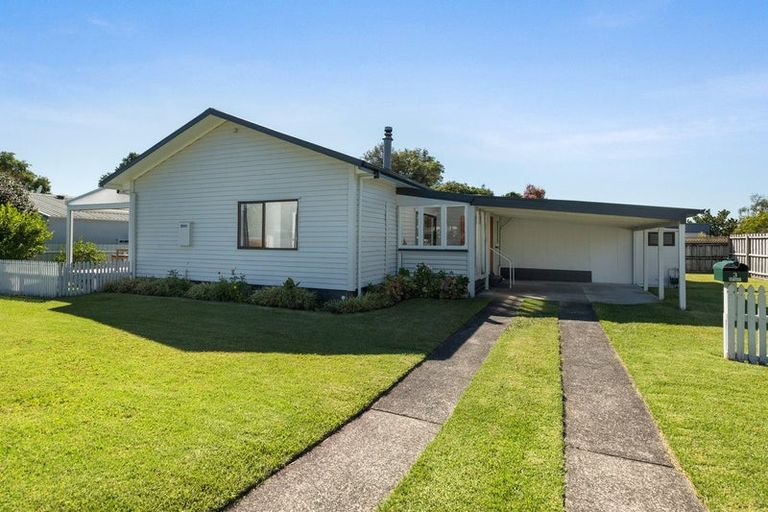 Photo of property in 3 Macmillan Street, Katikati, 3129