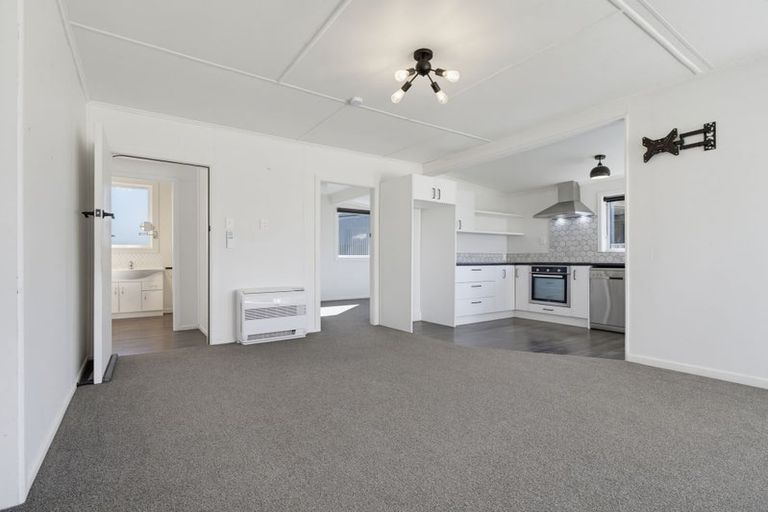 Photo of property in 55 Berwick Street, Riversdale, 9776