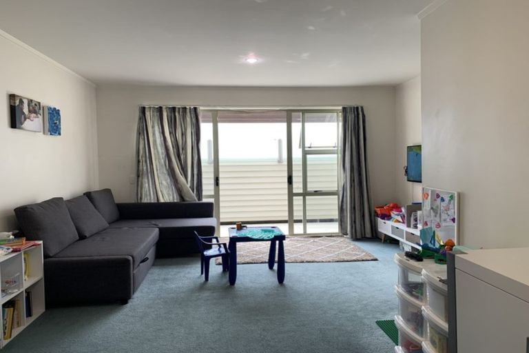 Photo of property in 10/8 Rendall Place, Eden Terrace, Auckland, 1021