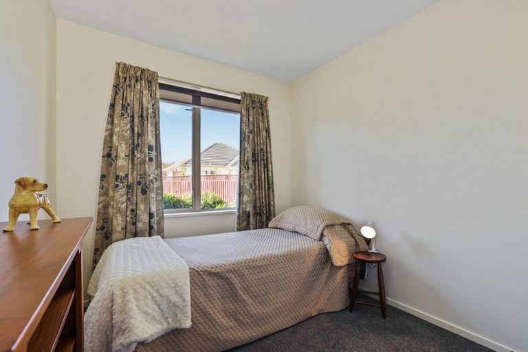 Photo of property in 5/165 Highsted Road, Casebrook, Christchurch, 8051