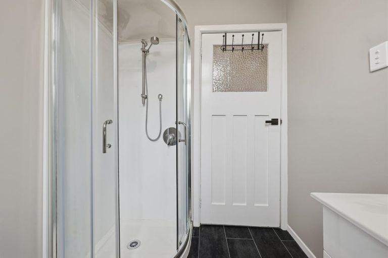 Photo of property in 38 Bernard Street, Kenmure, Dunedin, 9011