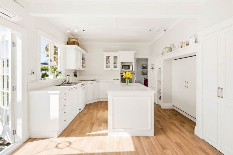 Photo of property in 4 Carnarvon Street, Belleknowes, Dunedin, 9011