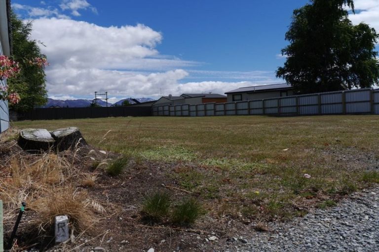 Photo of property in 20 Totara Drive, Twizel, 7901