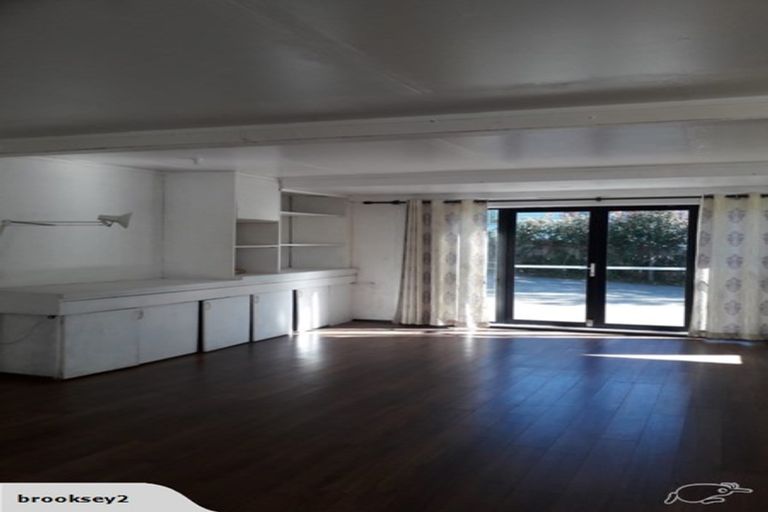 Photo of property in 137 Albany Highway, Unsworth Heights, Auckland, 0632