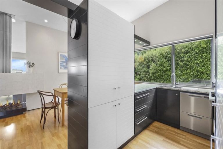 Photo of property in 81 Longhurst Terrace, Cashmere, Christchurch, 8022