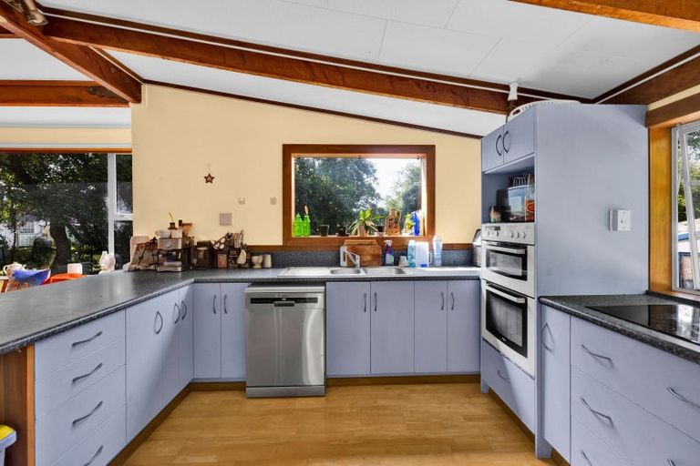 Photo of property in 76 Patu-kukupa Street, Manaia, 4612