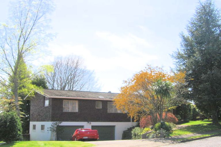 Photo of property in 6 Willmott Place, Springfield, Rotorua, 3015