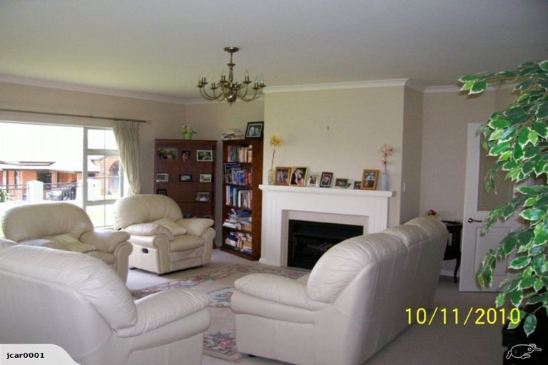 Photo of property in 2 Gilbert Court, Rototuna, Hamilton, 3210