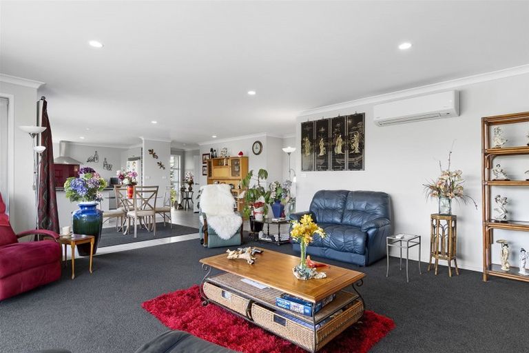 Photo of property in 19 Bryan Gallagher Place, Welcome Bay, Tauranga, 3175