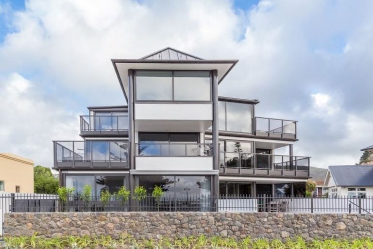 Photo of property in 5/20 Esplanade, Sumner, Christchurch, 8081