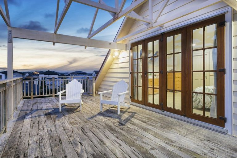 Photo of property in 7 Clarks Lane, Hobsonville, Auckland, 0618