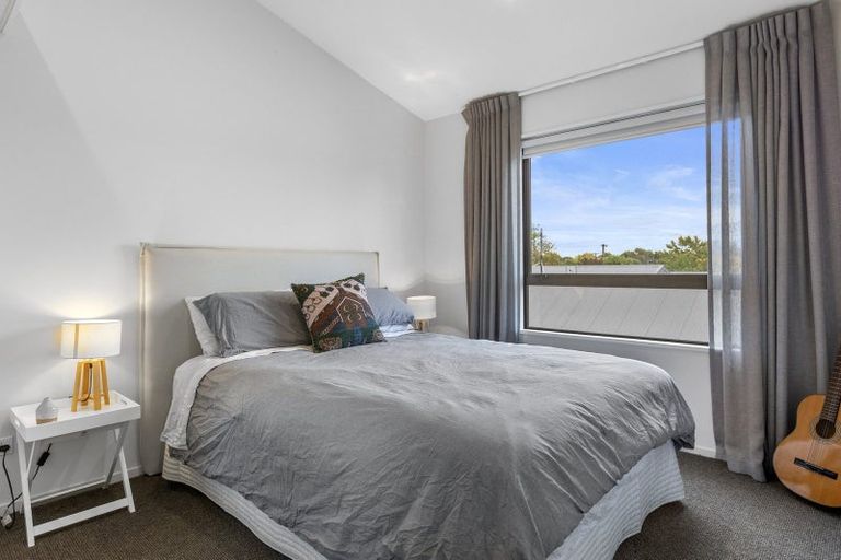 Photo of property in 12 Lindsay Street, St Albans, Christchurch, 8014