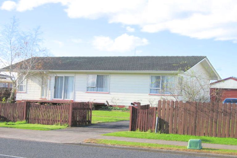 Photo of property in 55 Diorella Drive, Clover Park, Auckland, 2019