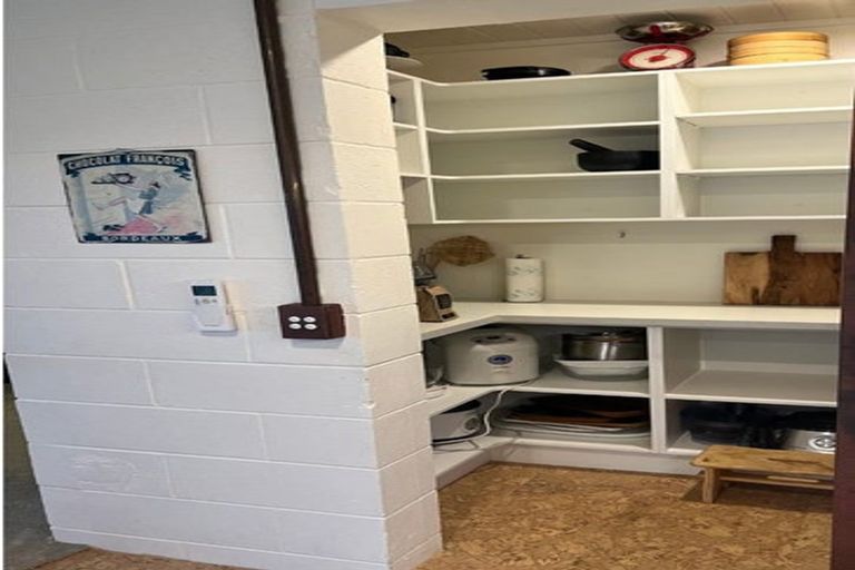 Photo of property in 24 Point Street, Raglan, 3225