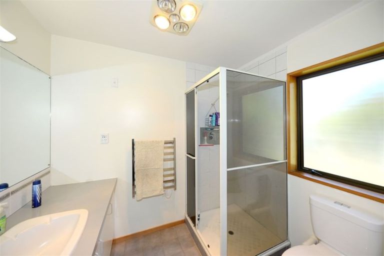 Photo of property in 2/8 Cephas Close, Sockburn, Christchurch, 8042