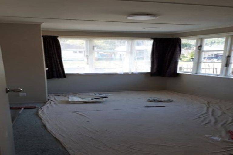 Photo of property in 26 Prouse Crescent, Naenae, Lower Hutt, 5011