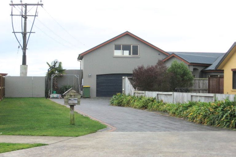 Photo of property in 41 Aldona Place, Fairview Downs, Hamilton, 3214
