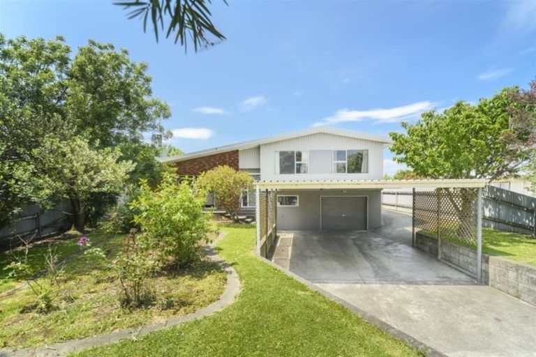 Photo of property in 9 Kaimanawa Street, Kelvin Grove, Palmerston North, 4414