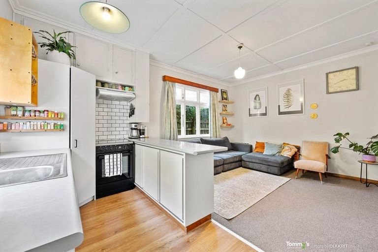 Photo of property in 50 Balfour Street, Mornington, Wellington, 6021