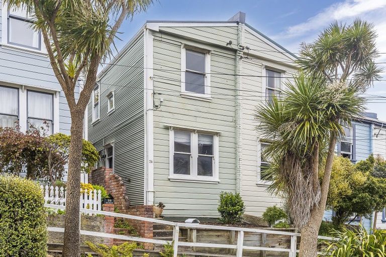Photo of property in 26 Edinburgh Terrace, Berhampore, Wellington, 6023