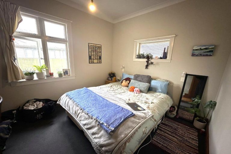 Photo of property in 6 Marne Street, Hokowhitu, Palmerston North, 4410