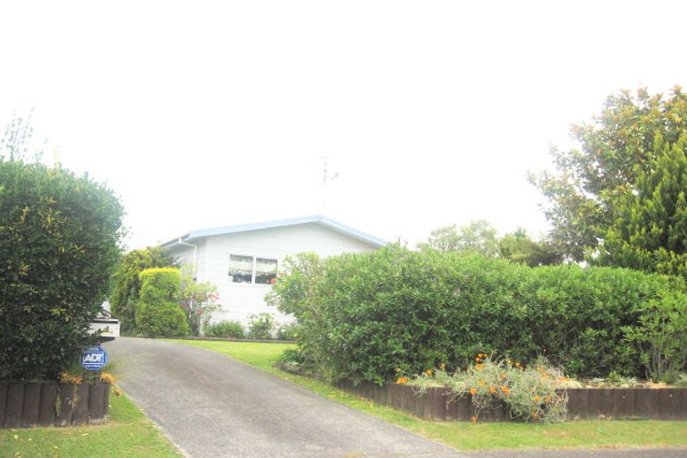 Photo of property in 3 Barnett Place, Te Puke, 3119