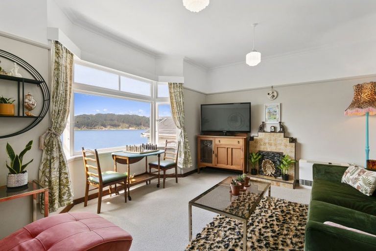 Photo of property in 23d Maida Vale Road, Roseneath, Wellington, 6011