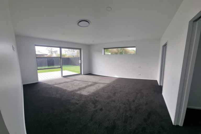 Photo of property in 15 Broadlands Drive, Rolleston, 7614