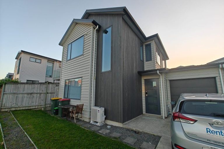 Photo of property in 148 Hobsonville Road, Hobsonville, Auckland, 0618