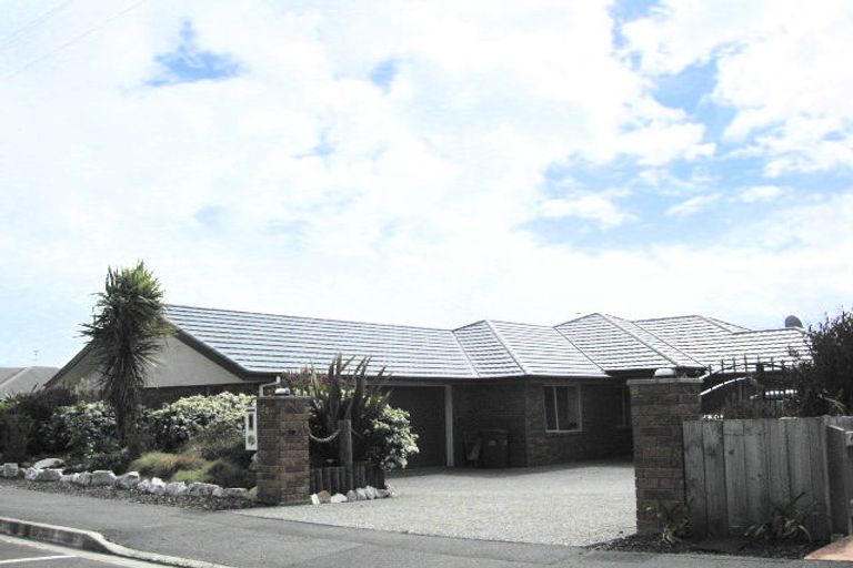 Photo of property in 340 Suffolk Road, Stoke, Nelson, 7011