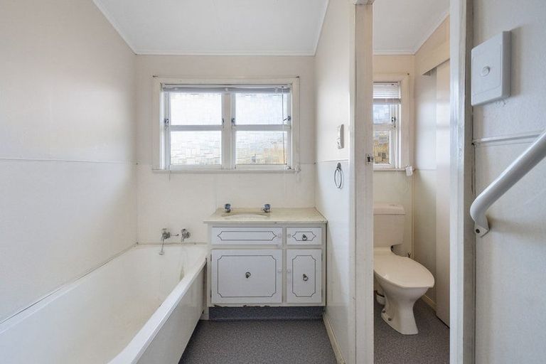 Photo of property in 130 Gillespies Line, Cloverlea, Palmerston North, 4412