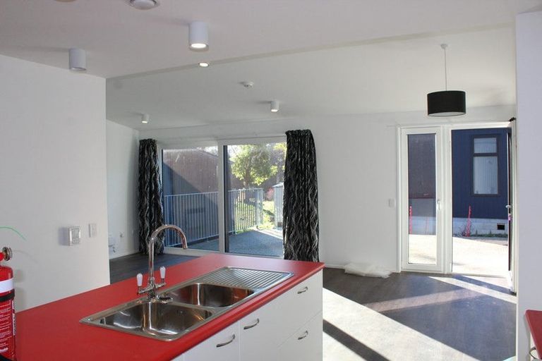 Photo of property in 24/25 Alva Street, Dunedin Central, Dunedin, 9016