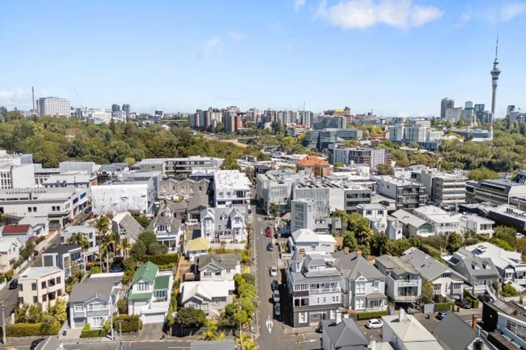 Photo of property in 7 Garfield Street, Parnell, Auckland, 1052