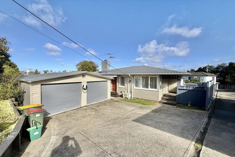 Photo of property in 38 Lyttelton Avenue, Forrest Hill, Auckland, 0620