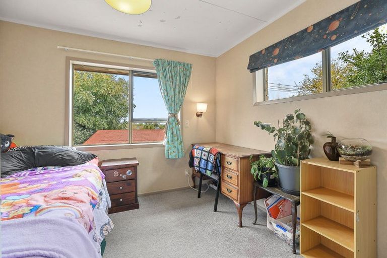 Photo of property in 111 Tuhikaramea Road, Dinsdale, Hamilton, 3204