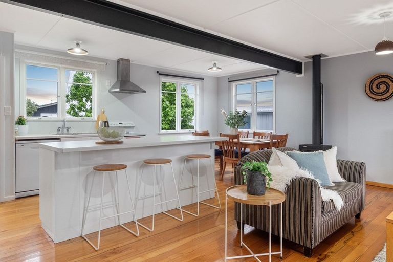 Photo of property in 35 Farm Street, Mount Maunganui, 3116