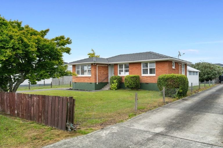 Photo of property in 8 Brightwell Street, Papakura, 2110